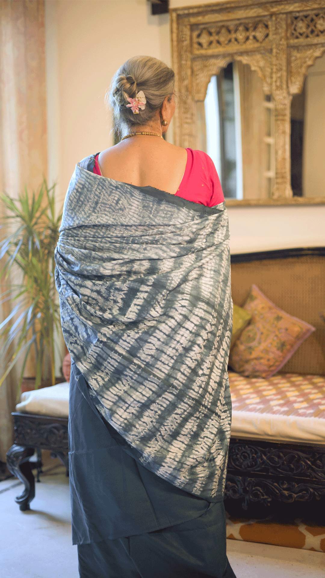 Grey Nui Shibori Silk Saree